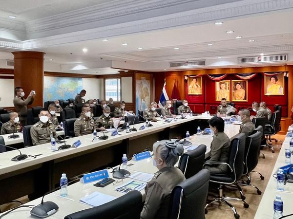 พล.ต.ต.พรชัย ขจรกลิ่น รอง ผบช.กมค./หน.ฝกม.ศปก.ตร เข้าร่วมประชุมขับเคลื่อนการปฎิบัติงานของศูนย์ปฎิบัติการสำนักงานตำรวจแห่งชาติ (ศปก.ตร.) ครั้งที่ 34/2565