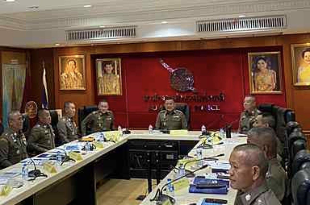 ประชุมตรวจสอบเร่งรัดสำนวนคดีอาญาและการลงข้อมูลในระบบ CRIMES วันที่ 16 ธ.ค. 2568